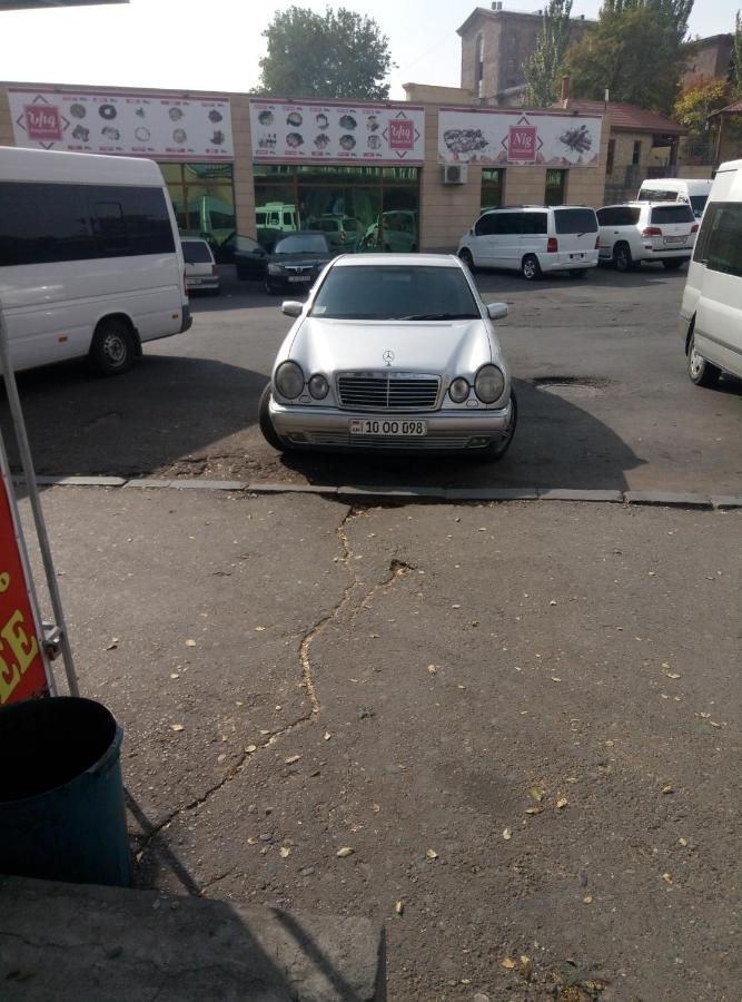 Посуточный Гостевой Дом Gjumri Exterior foto